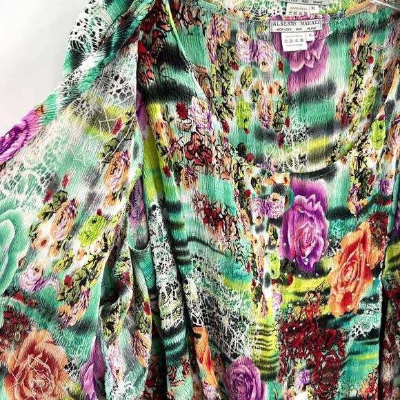 Roberto Makali women’s crinkled roses rhinestone top cardigan set - Picture 5 of 9